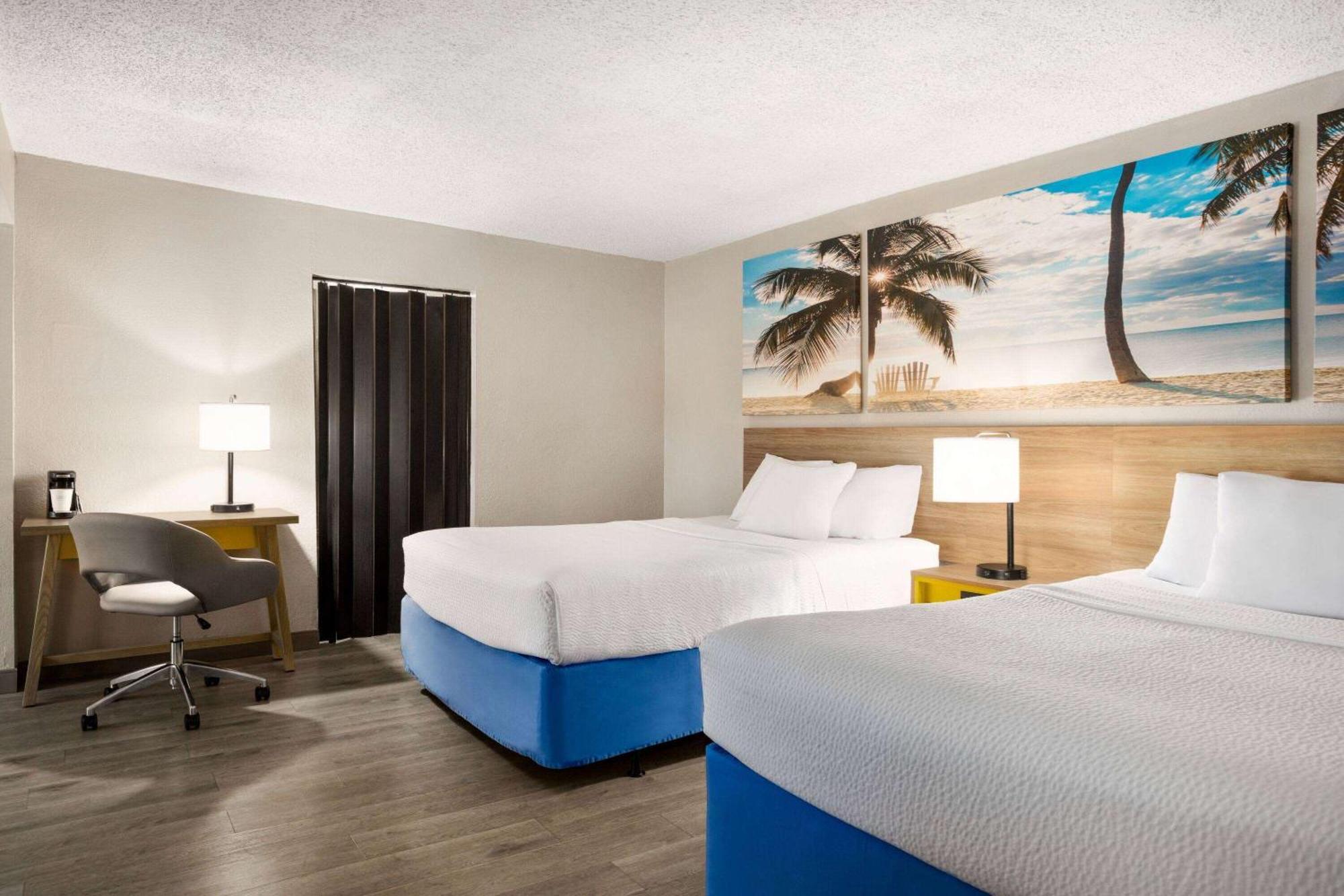 Days Inn By Wyndham Miami Airport North Miami Springs Екстериор снимка