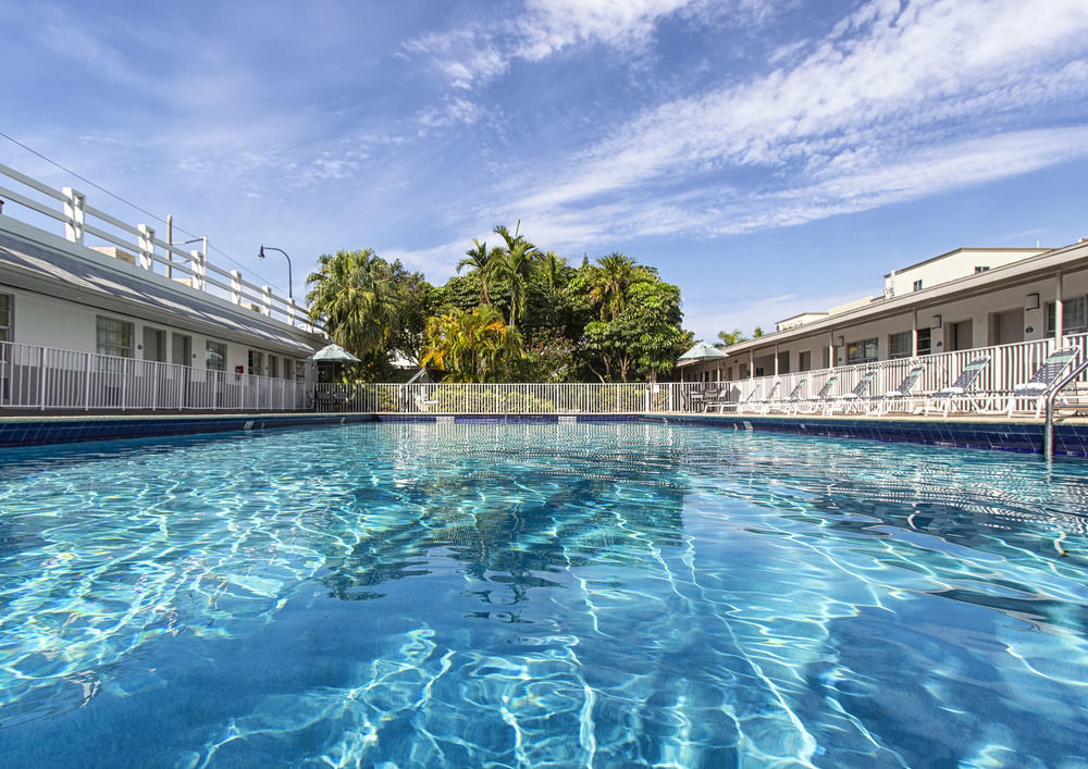 Days Inn By Wyndham Miami Airport North Miami Springs Екстериор снимка